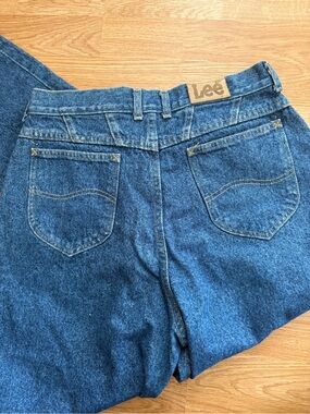 Vintage 90’s Lee Dark Blue High-Rise Denim Mom Jeans Women’s 16